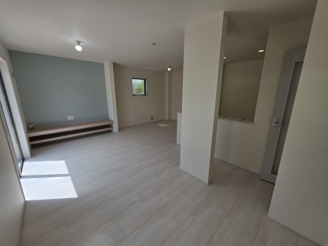 リーブルガーデン．S　鴻巣鎌塚　の居間・リビング|現地リビング（2026年04月20日）撮