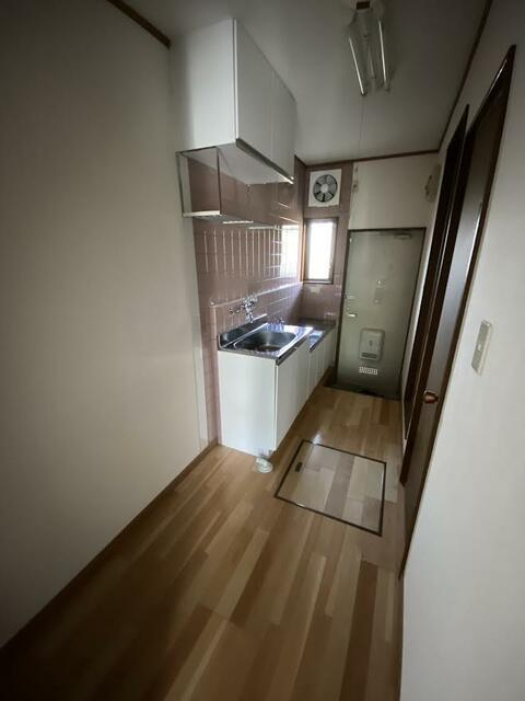 ＤＡＹＯ－国立 のキッチン|洗濯機置場