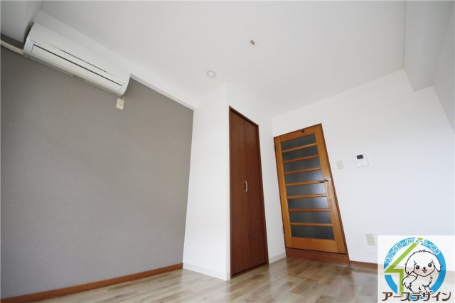 メゾンドアルカディアの洋室|※類似写真