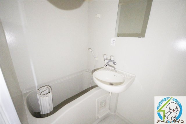 メゾンドアルカディアの浴室|※類似部屋