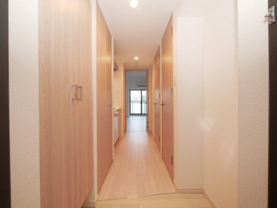 【玄関】 | S-RESIDENCE都島 | シンプルで使いやすい玄関です