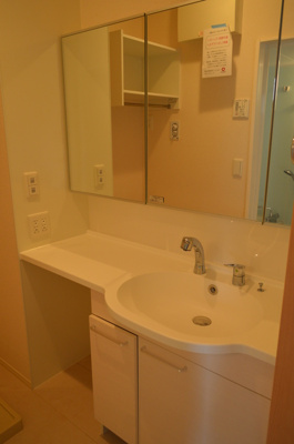 【洗面所】 | ゼルコヴァ北野