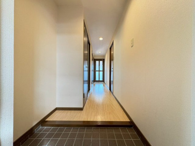 【玄関】 | トレ・ビバース上山手公園Ⅲ