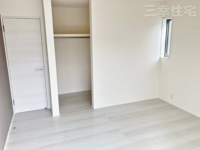 碧南市志貴町の収納|2階全居室の収納はウォークインクローゼット！