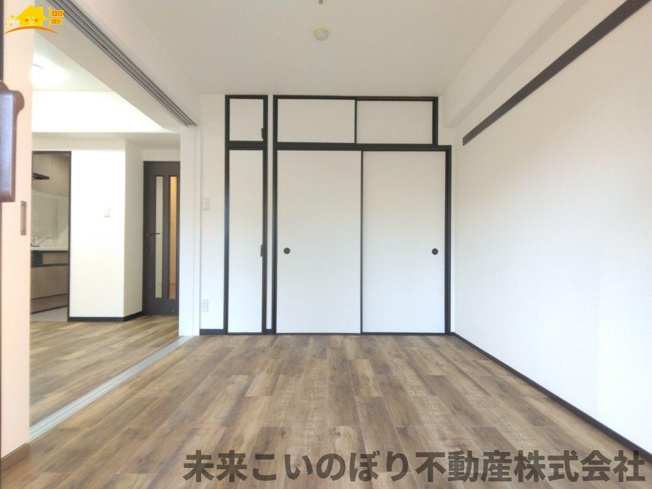 【洋室】 | ライオンズガーデン花崎Ｊ棟 | 落ち着いた色調の洋室です