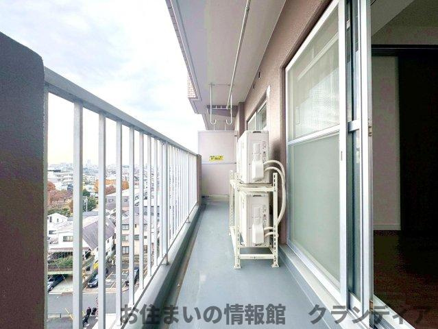 エンゼルハイム鹿浜第6のバルコニー|ドキドキの新生活も、安心してスタート。ぴったりの住まいを見つけませんか？クランディアが一緒に住まい選びをサポートします‼　まずは、お気軽にお問合せください　＃クランディア