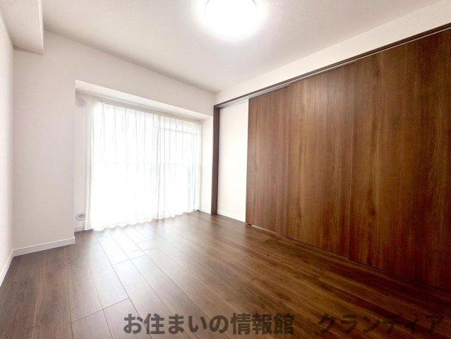 エンゼルハイム鹿浜第6の洋室|ドキドキの新生活も、安心してスタート。ぴったりの住まいを見つけませんか？クランディアが一緒に住まい選びをサポートします‼　まずは、お気軽にお問合せください　＃クランディア