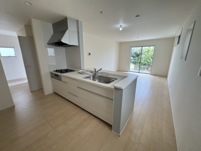 【居間・リビング】 | 糸満市真壁　第2（全4棟）2号棟 | ※同仕様写真です