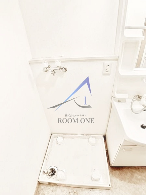 ベルメゾン瑞江の設備|洗濯機置き場です。