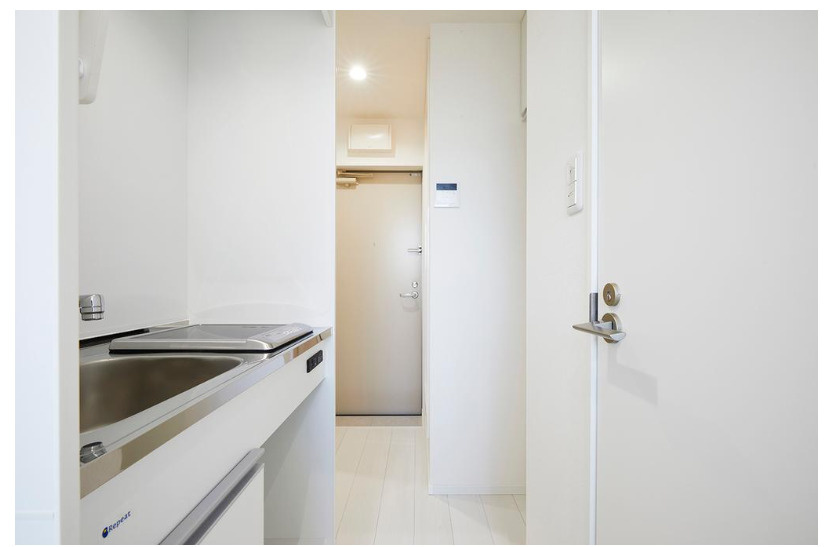 板橋区中丸町のアパートの玄関