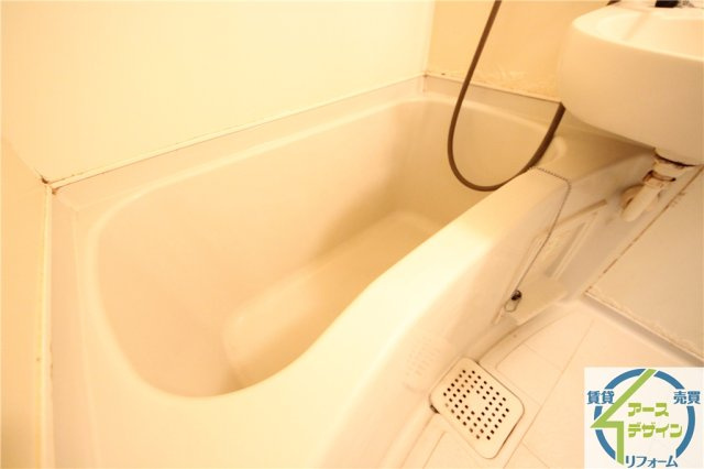 パレス西江井ヶ島の浴室|※類似部屋