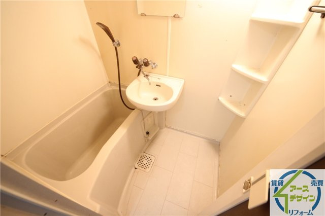 パレス西江井ヶ島の浴室|※類似部屋