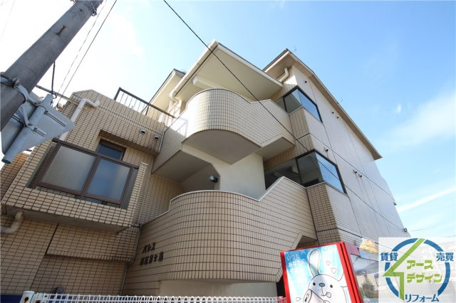 パレス西江井ヶ島の外観