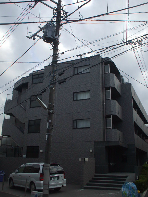 ルーブル高円寺参番館の外観
