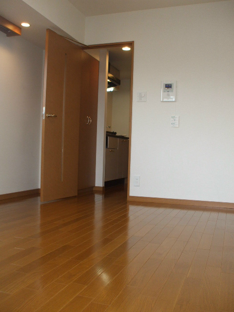 ルーブル高円寺参番館の居間・リビング