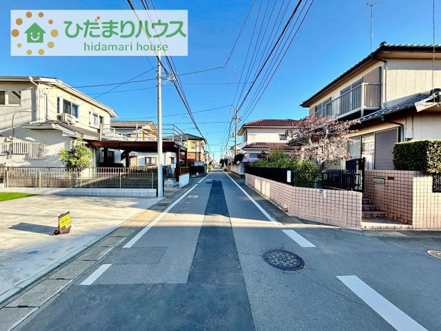 【前面道路含む現地写真】 | 土浦市右籾2448番　新築戸建　D号棟 | 是非一度、ご家族そろってご内覧ください♪