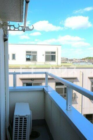 グレーシャーブルーのバルコニー