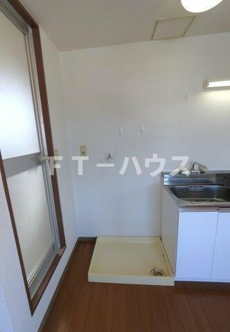 グレーシャーブルーのその他|女性に安心の室内洗濯機置き場。