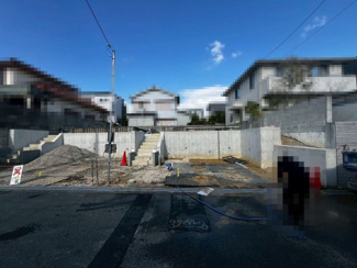 【外観】 | 晴美台３丁　新築分譲住宅　全２区画 | 南向き日当たり良好！たっぷりの陽光に包まれる明るい住まいに気持ちも明るくなりますね♪