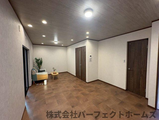 【居間・リビング】の画像