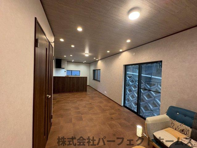 【居間・リビング】の画像