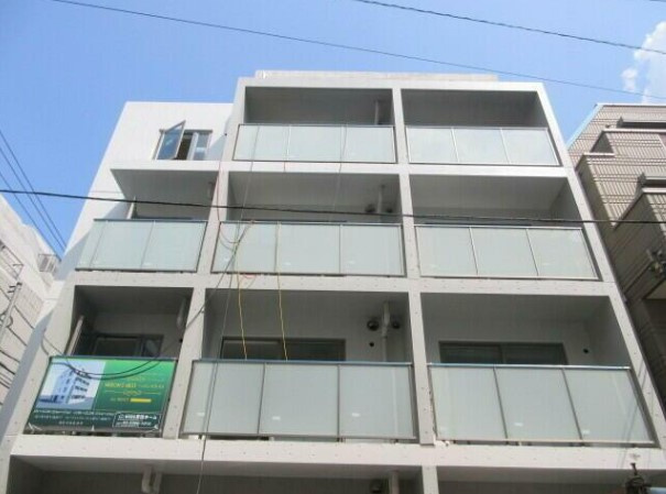 HERON’S　NEST　ヘロンズネストの外観