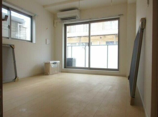 HERON’S　NEST　ヘロンズネストの居間・リビング