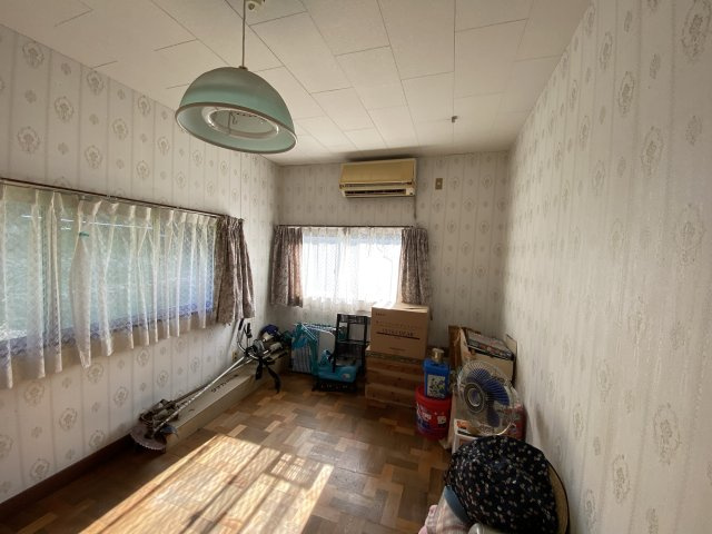 茂原市本納　中古戸建の洋室