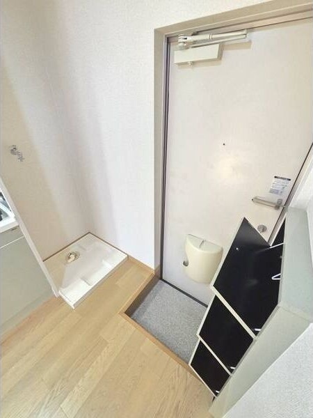 ハルミハイツの玄関