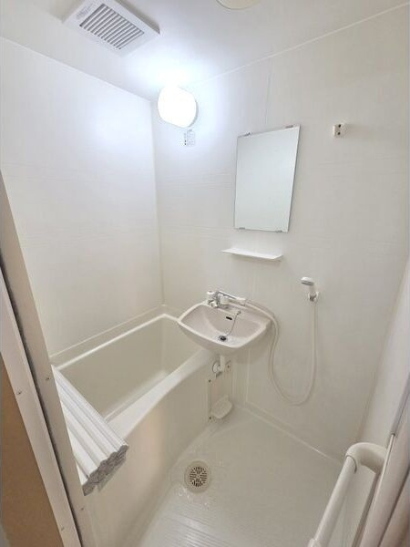 ハルミハイツの浴室