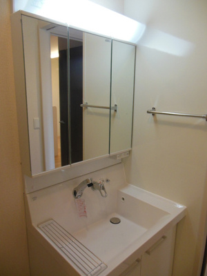 【洗面所】 | Polaire