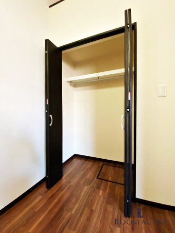 Creo栄生伍番館の収納