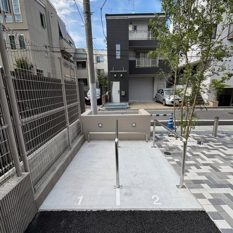 リビオメゾン東北沢の外観