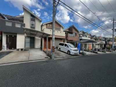 【前面道路含む現地写真】 | 御池台４丁　中古一戸建