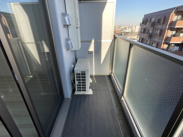 稲城市東長沼の賃貸マンションのバルコニー|参考写真