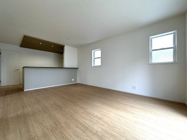 神戸市垂水区霞ヶ丘3丁目新築戸建2号地の前面道路含む現地写真|2025年11月8日撮影