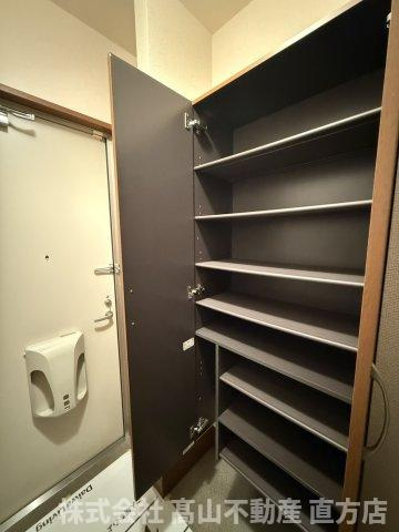 サンセールはぶ　南の収納