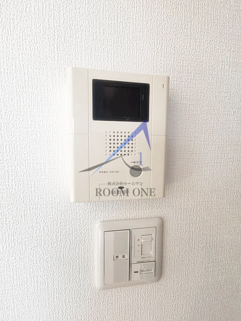 Ｌｉｅｎ　ｄｅ　ｆａｍｉｌｌｅのセキュリティ|モニター付きインターホンです。