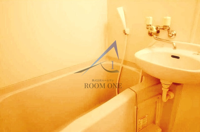 カーサ　ジラソーレの浴室|お風呂です。