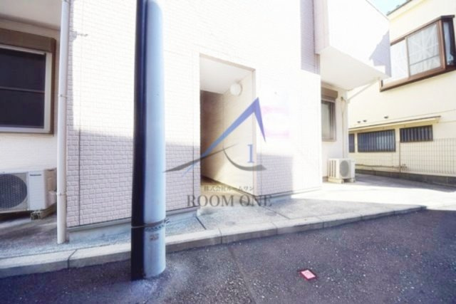 スプリングス横浜子安のエントランス|エントランスです。