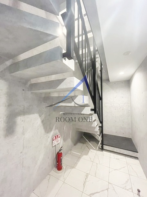 CRYSTAL　STAGEのその他共用部分|共有階段です。