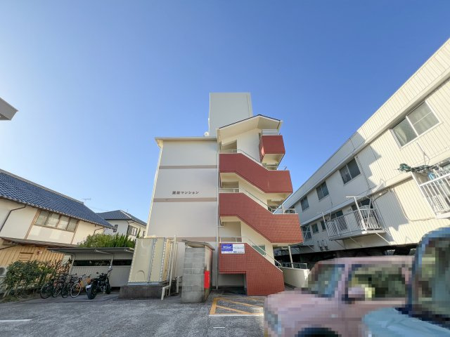 岡林マンションの外観