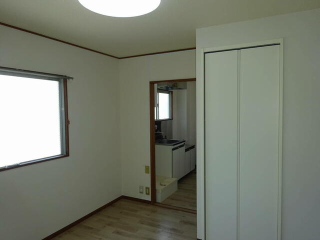 川崎市多摩区三田１丁目の賃貸マンションの内装