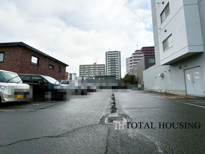 【駐車場】 | サニー南四条第二マンション | 平面駐車場です。