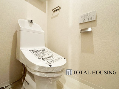 【トイレ】 | サニー南四条第二マンション | 温水洗浄機能付きトイレです♪