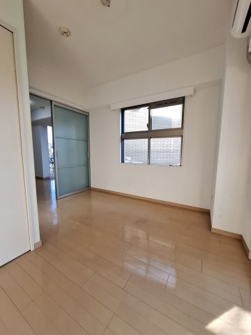 ラウル甲子園口の居間・リビング