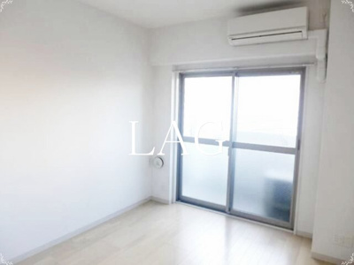 【居間・リビング】 | ｔ－ｒｏｏｔ | 洋室のお部屋です。