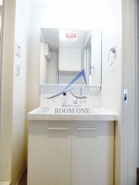 ベルズ鹿島田の洗面所|独立洗面台です。