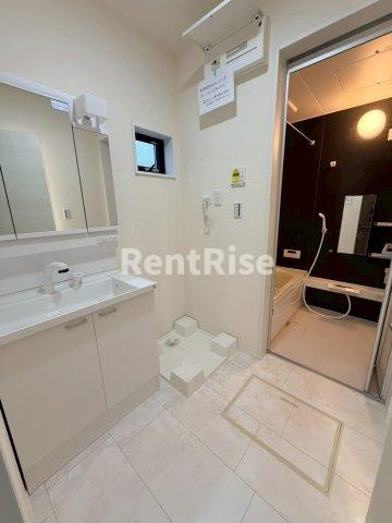 リーブルファイン一宮市乾町Ⅱ　2号棟のロビー