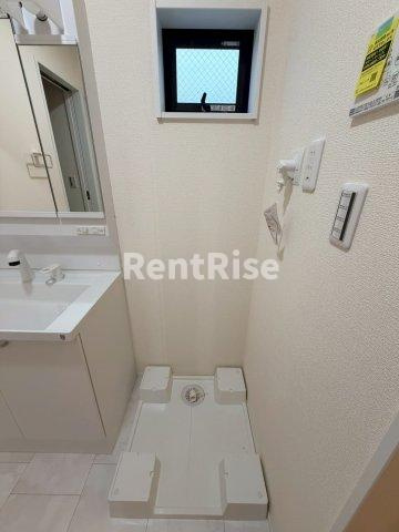 リーブルファイン一宮市乾町Ⅱ　2号棟の玄関